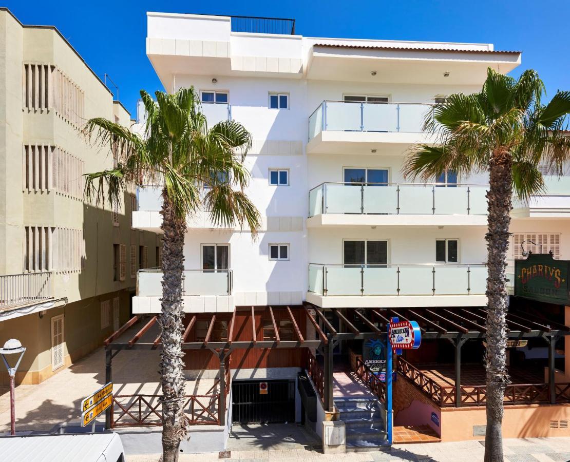 Apartamentos Charlys Can Picafort Кан Пикафорт Экстерьер фото